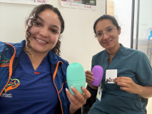 Entrega-detalle-Dia-de-la-Mujer-Moniquira